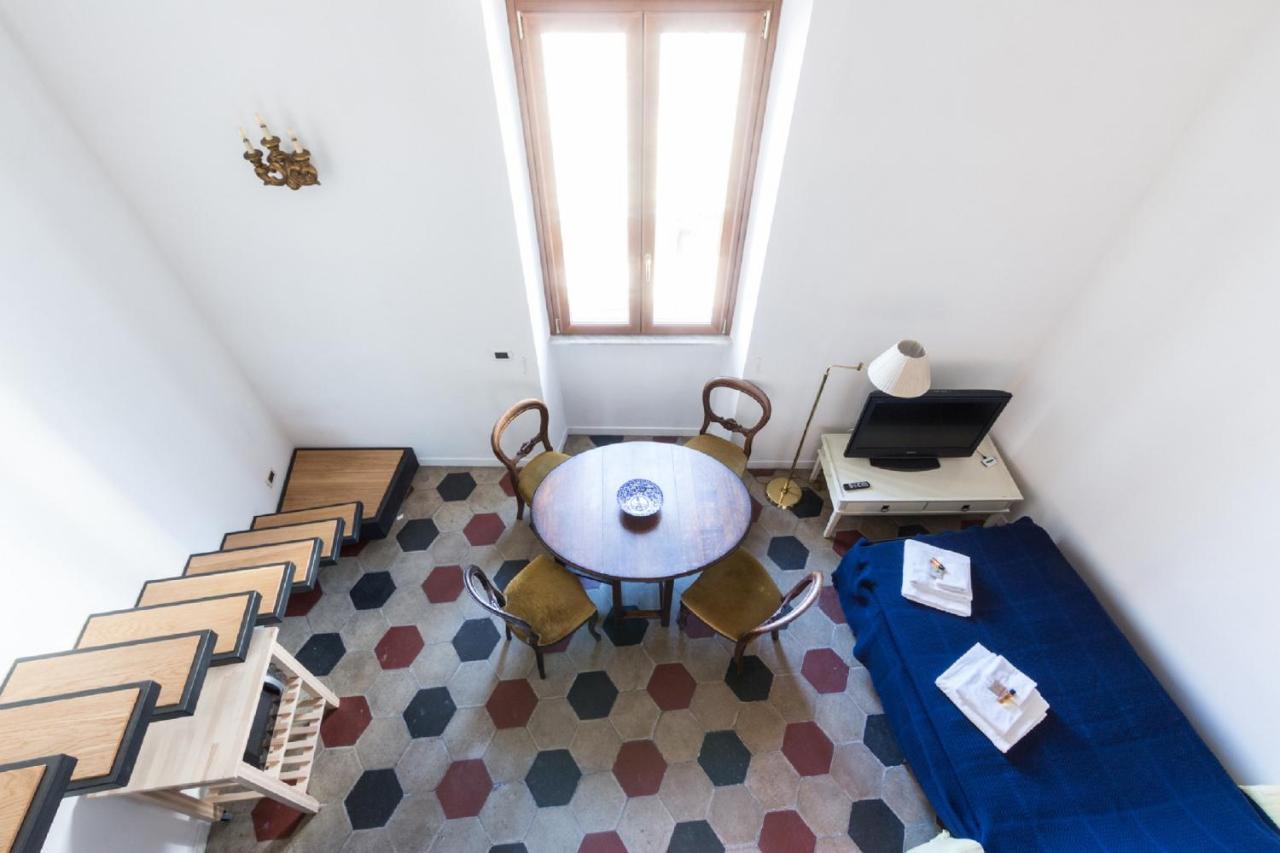 Sunny Apartment Navona Square Roma Exterior foto