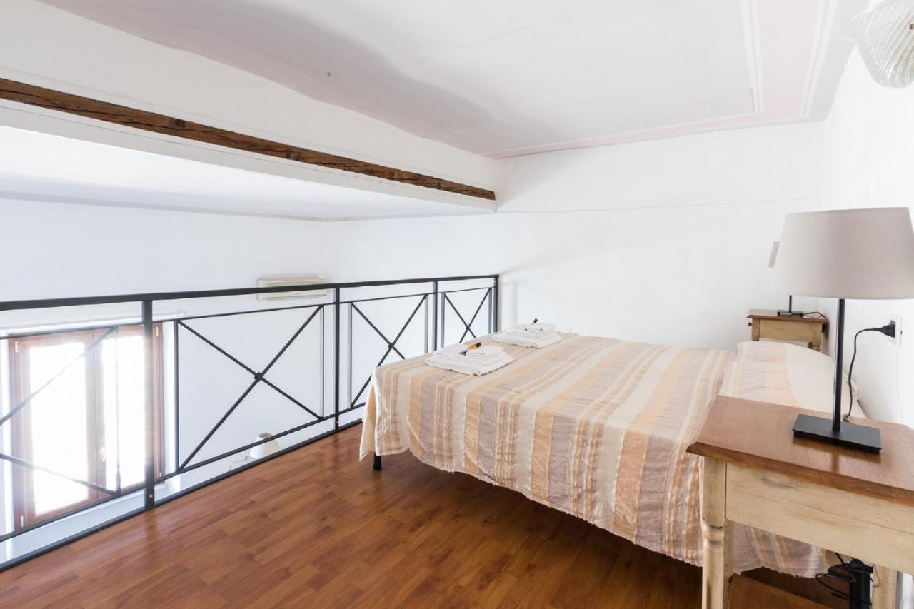 Sunny Apartment Navona Square Roma Exterior foto