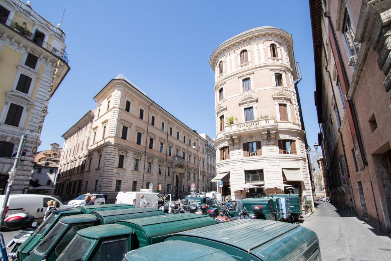 Sunny Apartment Navona Square Roma Exterior foto